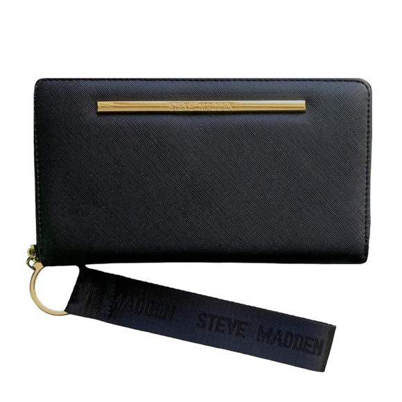 Steve Madden Bzip-Web Zip Around Wallet Wristlet - Picture 1 of 4